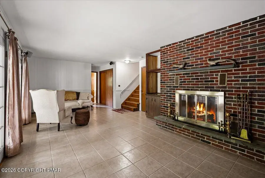 310 Albert Road, Stroudsburg, PA 18360 - #3