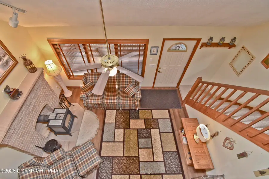 2217 Longview Drive, Bushkill, PA 18324 - #2