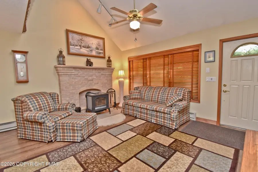 2217 Longview Drive, Bushkill, PA 18324 - #3