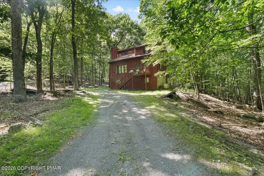 158 Saunders Drive, Bushkill, PA 18324 - #3