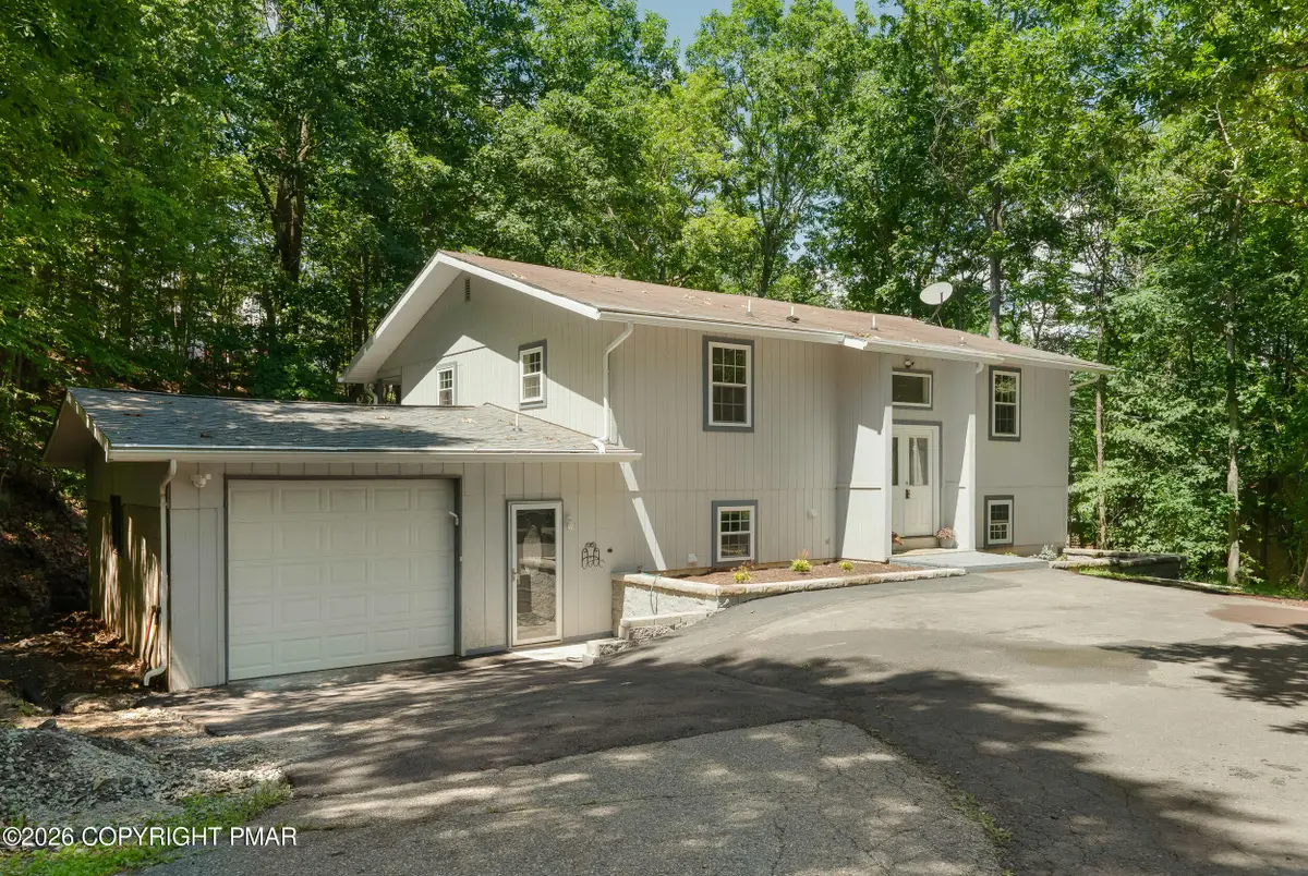 5966 Decker Road, Bushkill, PA 18324 - #1