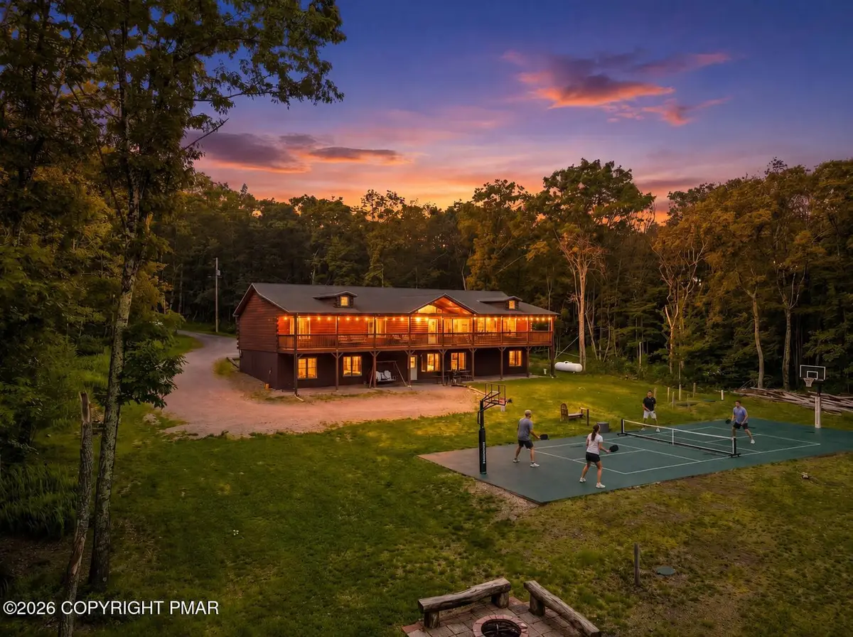 121 Whispering Pines, Freeland, PA 18224 - #1