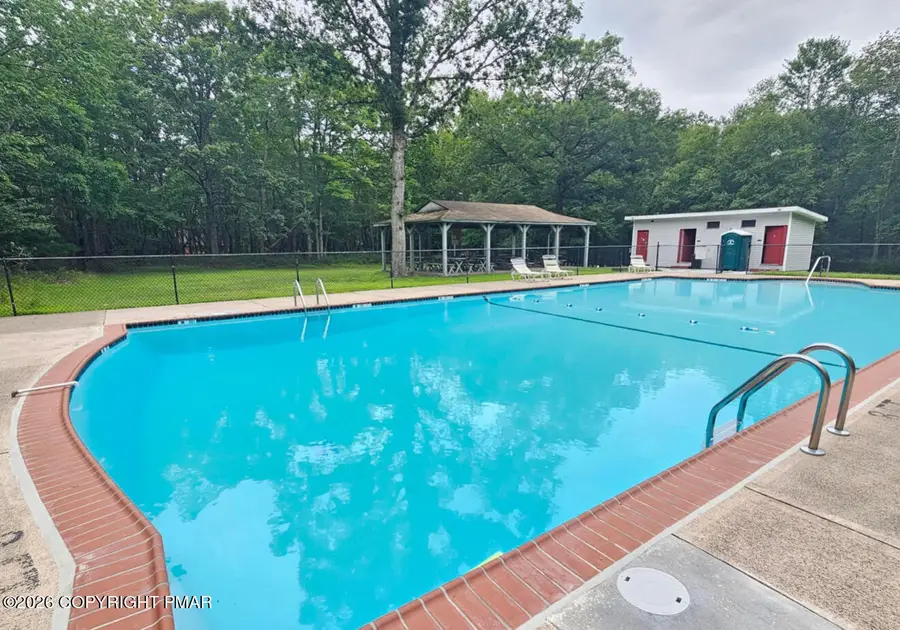 466 Big Oak Rd Road, Canadensis, PA 18325 - #2