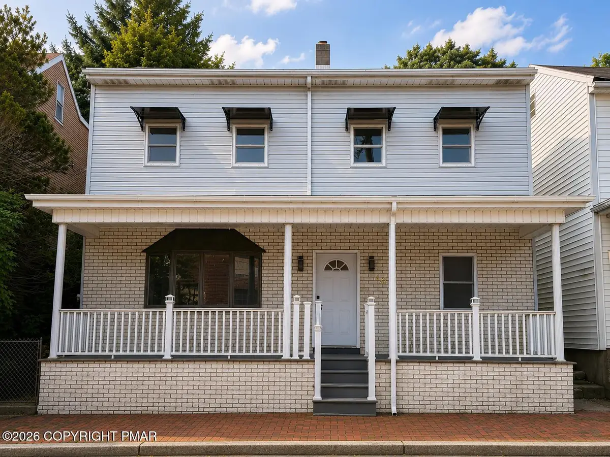 142 W Bacon Street, Pottsville, PA 17901 - #1