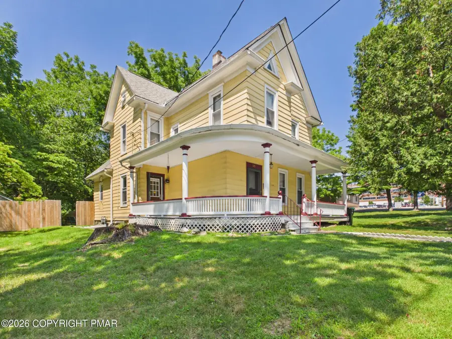 126 E Brown Street, East Stroudsburg, PA 18301 - #2