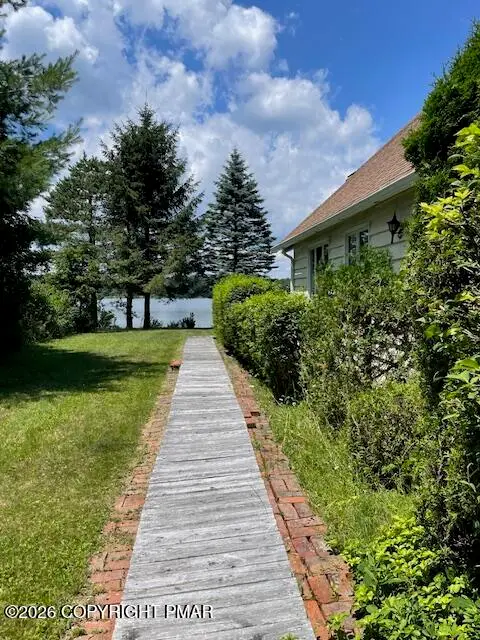 2132 Shore Line Drive, Pocono Summit, PA 18346 - #3