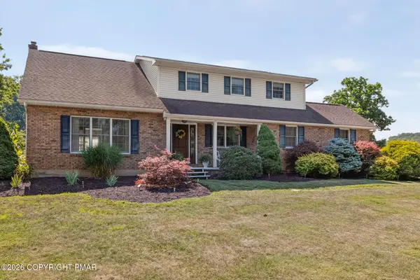 4124 Lawton Court, Schnecksville, PA 18078