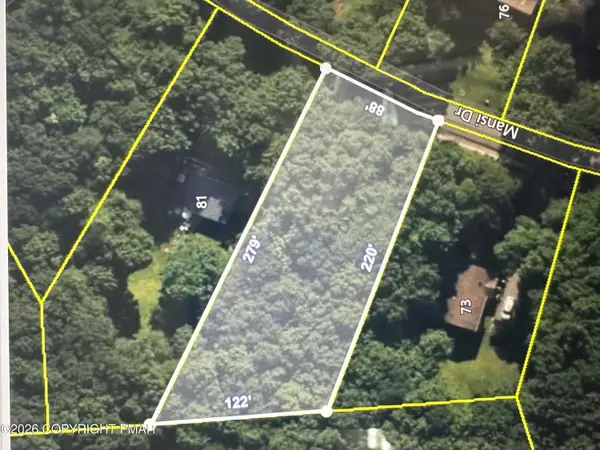 Mansi Drive, Albrightsville, PA 18210