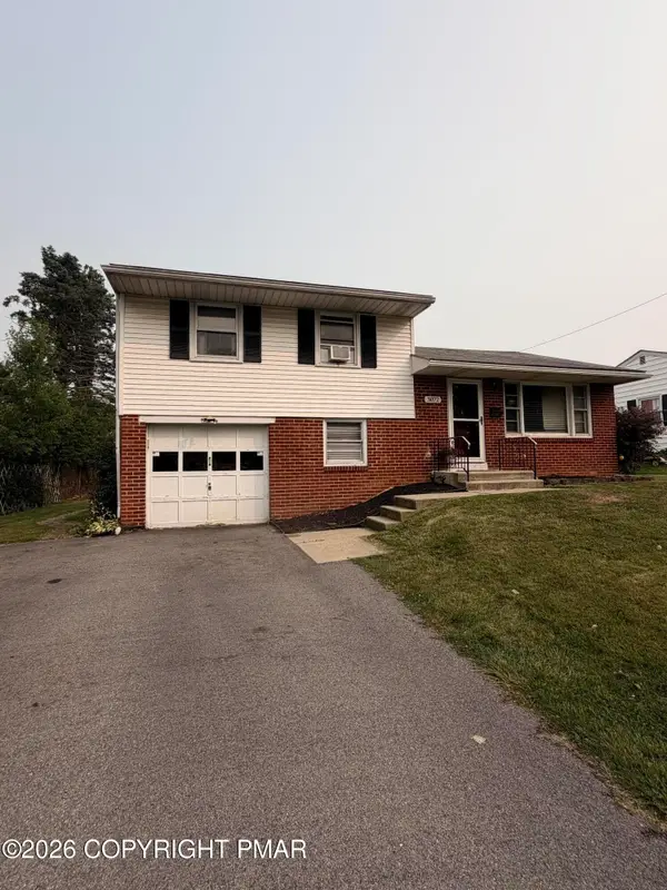 3072 Essex Road, Allentown, PA 18103