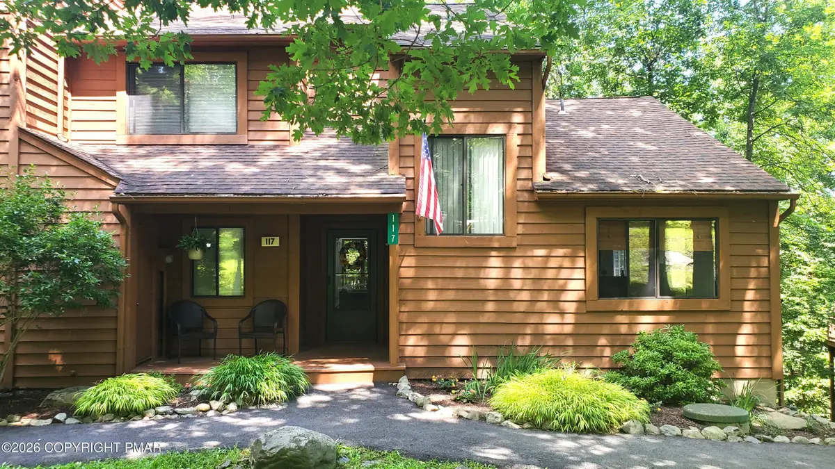 117 Meadow View Court, Bushkill, PA 18324 - #1