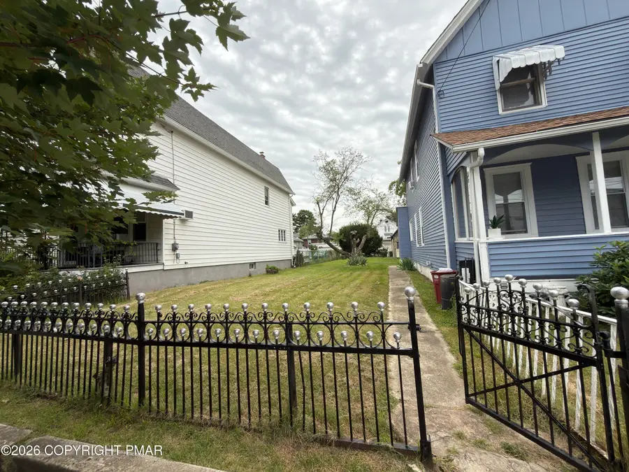 86 Church Street, Kingston, PA 18704 - #3