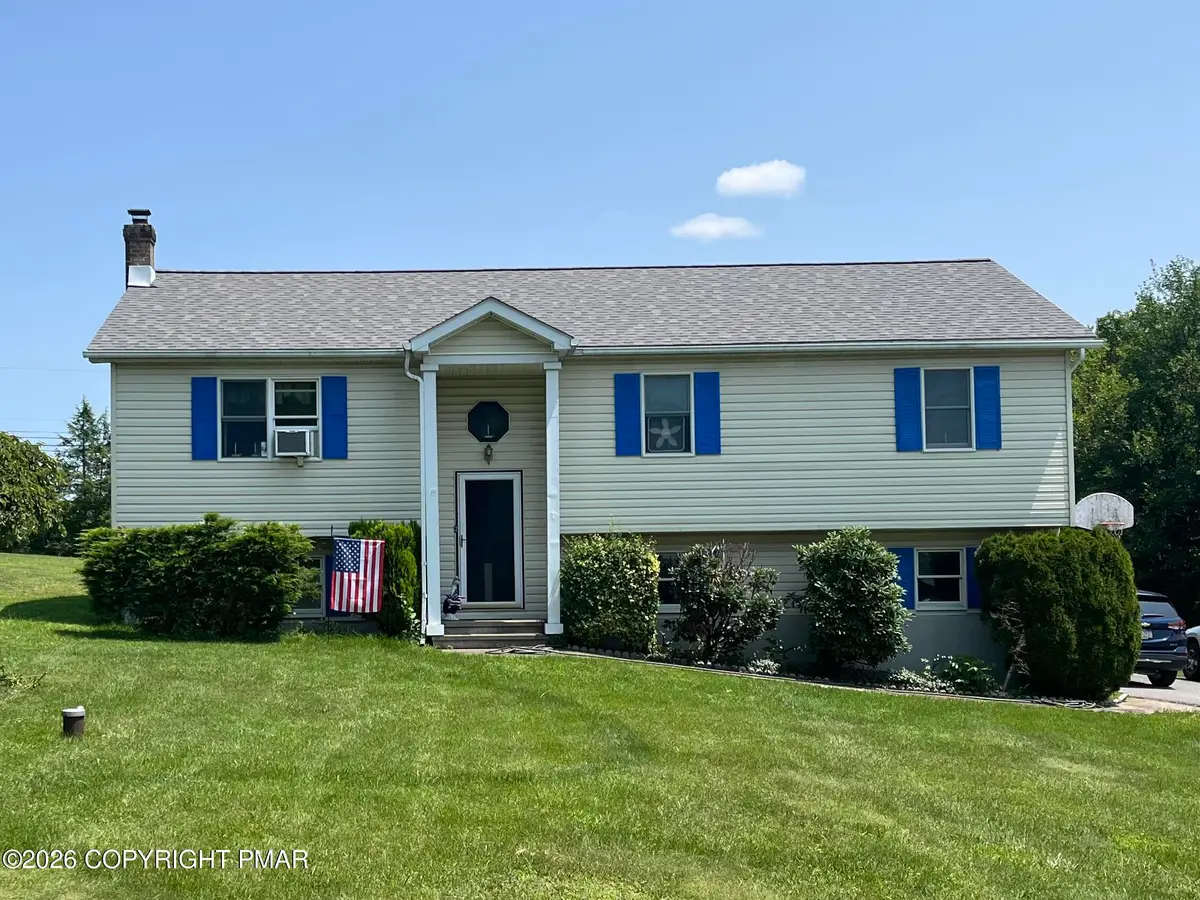 122 Corinne Court, Effort, PA 18330 - #1