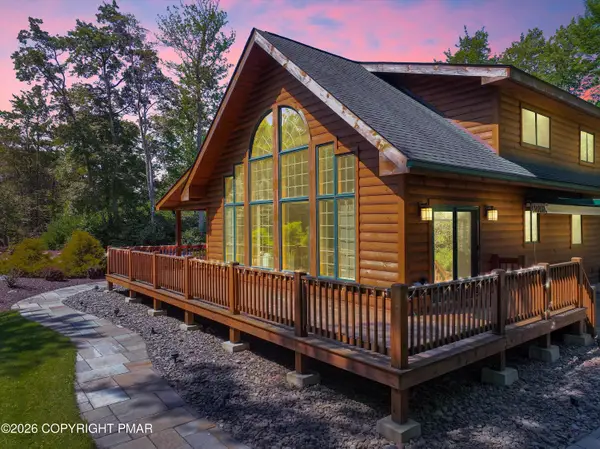 7(15) Lookout Point, Lake Harmony, PA 18624