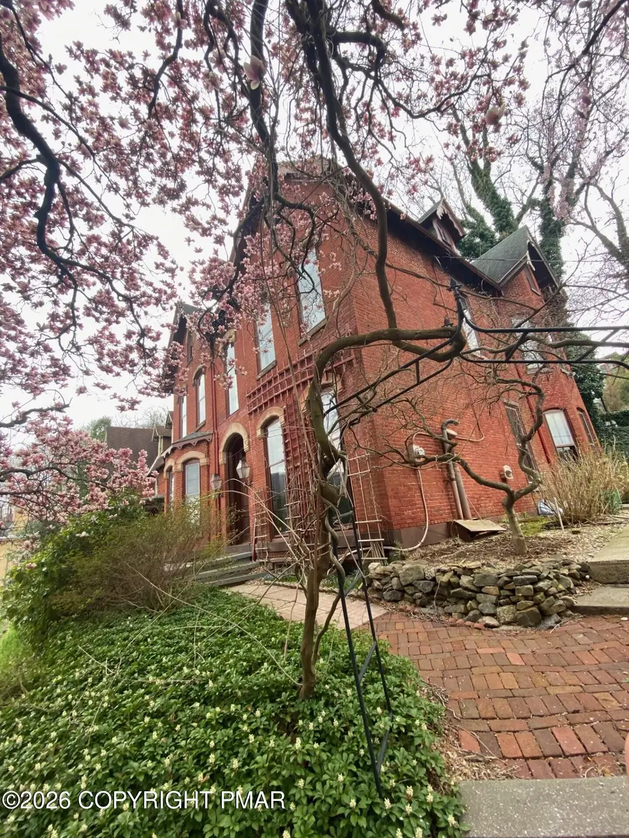 315 S Centre Street, Pottsville, PA 17901 - #3