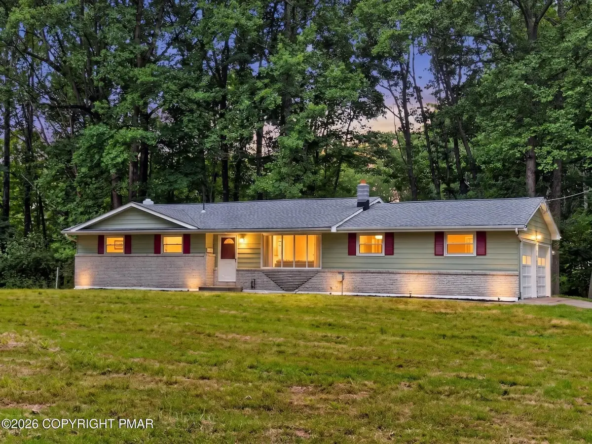 203 Ruth Street, Portland, PA 18351 - #1