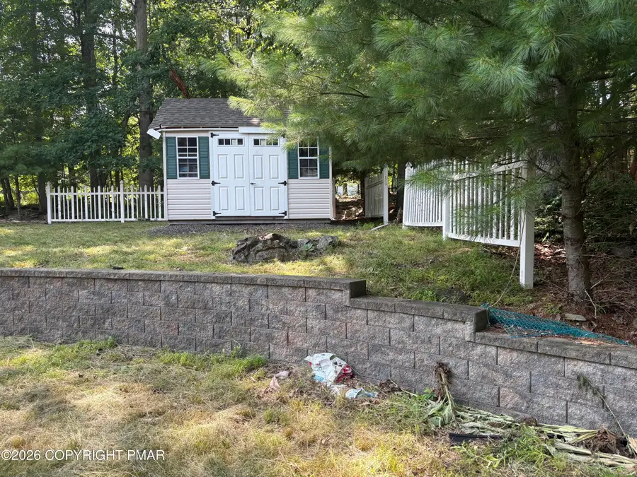 174 Pasquin Drive, East Stroudsburg, PA 18301 - #3