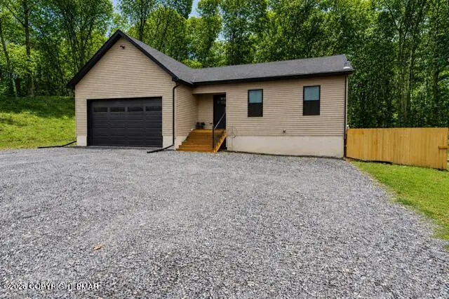 128 Pitch Pine Drive, Milford, PA 18337 - #2