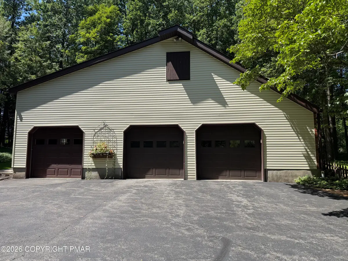 5333 Hickory Circle, Stroudsburg, PA 18360 - #1