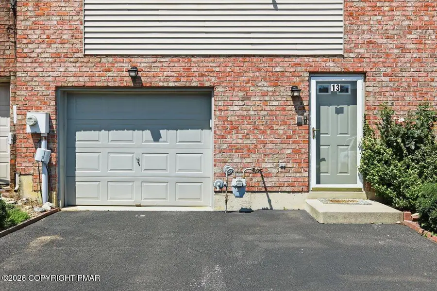 13 Jazz Circle, Whitehall, PA 18052 - #3
