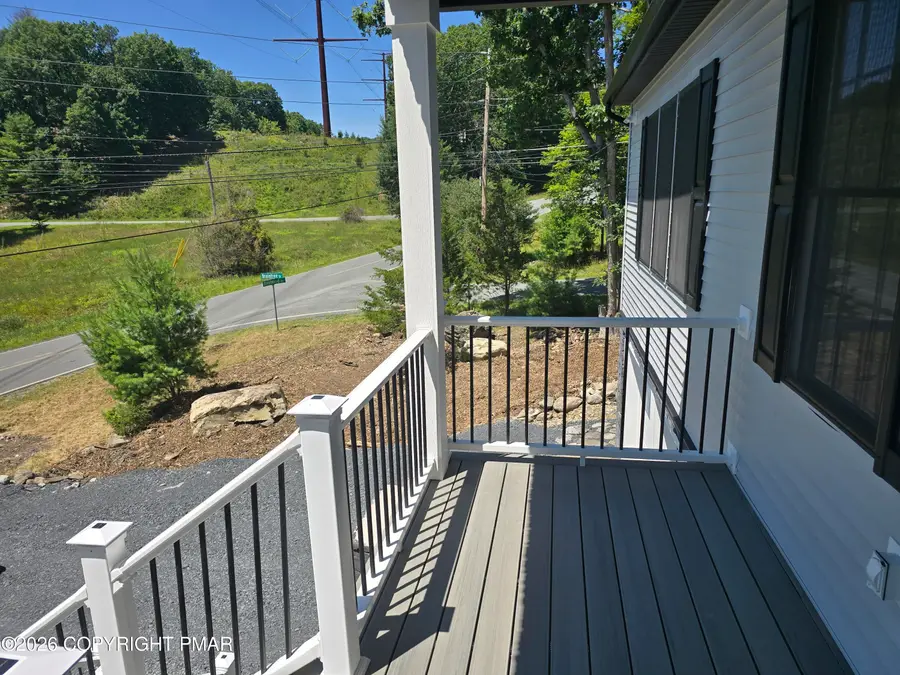 211 Brentwood Drive, Bushkill, PA 18324 - #3
