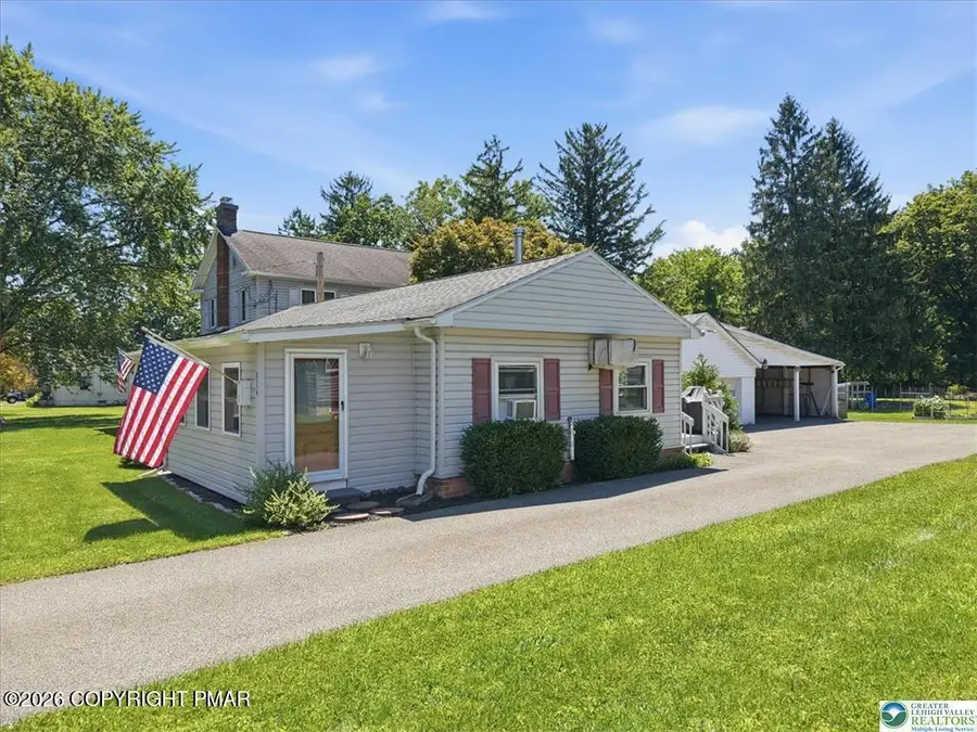 934 Lower South Main Street, Bangor, PA 18013 - #2