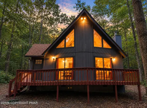 228 Mountain View Drive, Pocono Lake, PA 18347