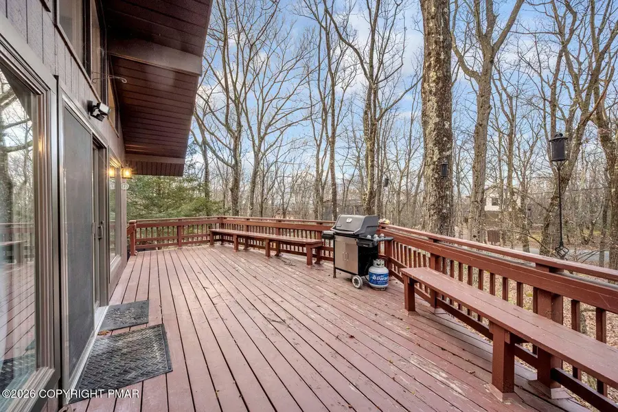 56 Skye Drive, Lake Harmony, PA 18624 - #2