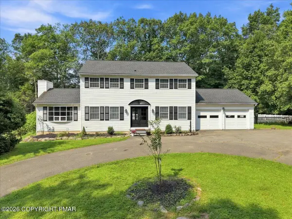 406 Broad Leaf Lane, Stroudsburg, PA 18360