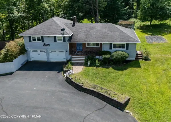 105 Vineyard Drive, Stroudsburg, PA 18360