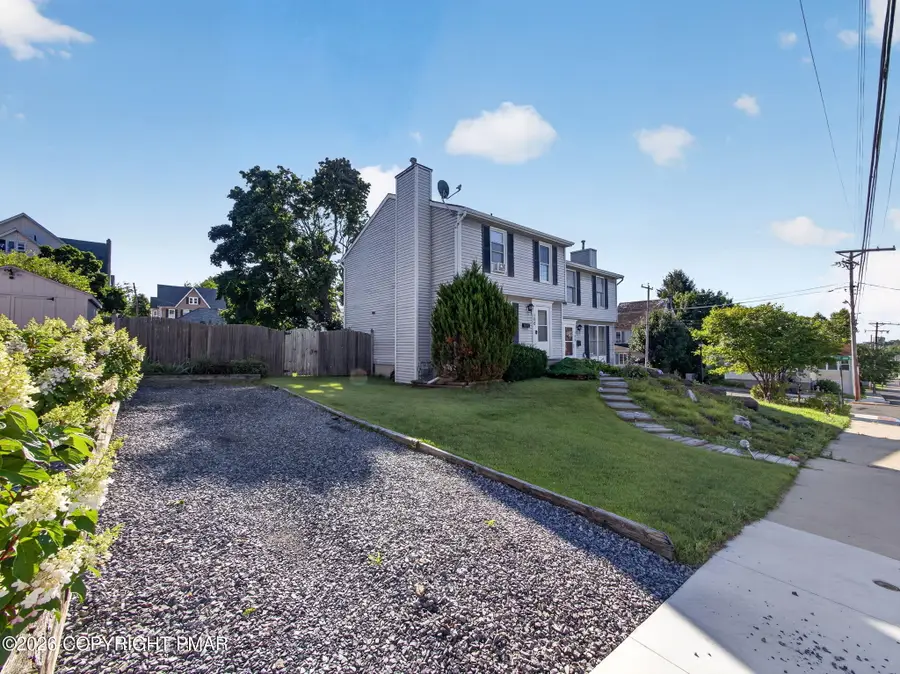 106 N Lobb Avenue, Pen Argyl, PA 18072 - #2