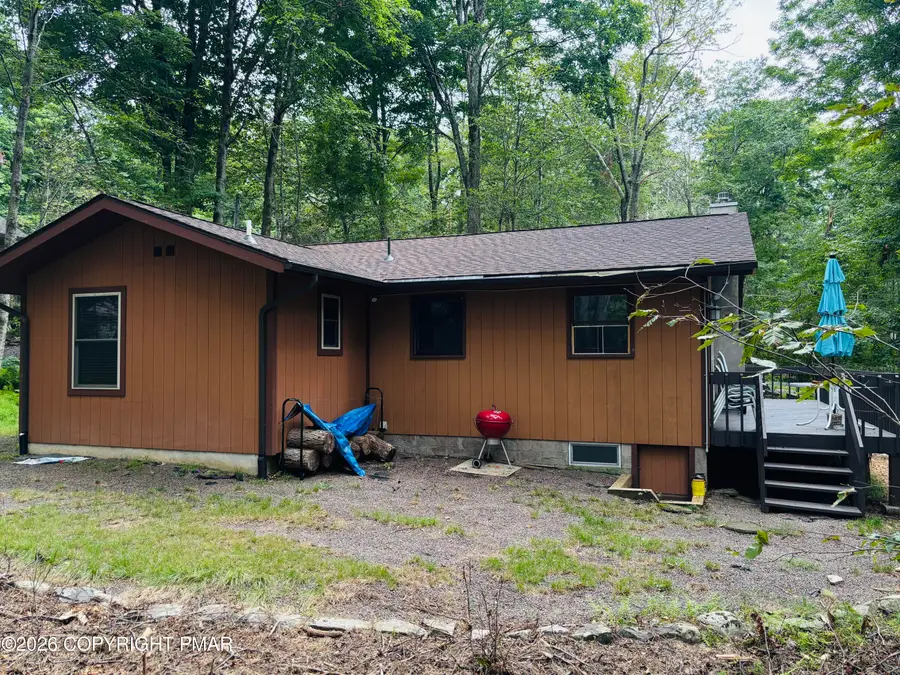 112 Sunset Drive, Clifton, PA 18424 - #3