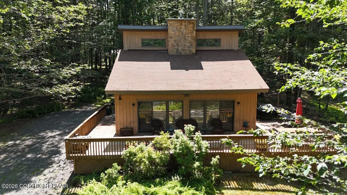 82 East Creek View Drive, Clifton, PA 18424 - #1