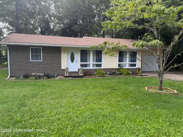 123 Stillwater Drive, Pocono Summit, PA 18346
