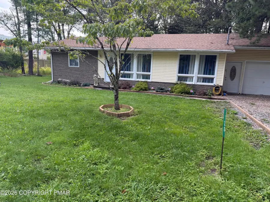 123 Stillwater Drive, Pocono Summit, PA 18346 - #2