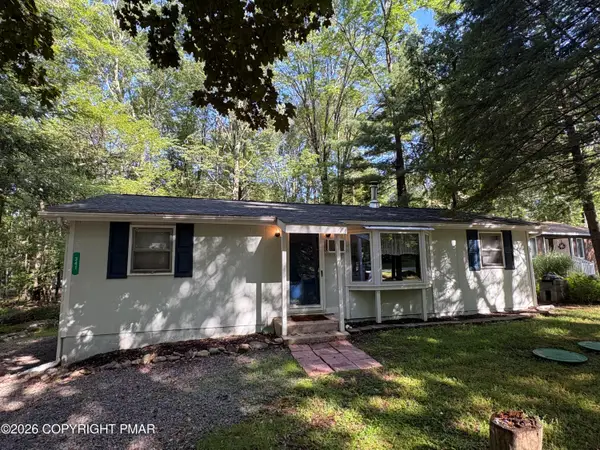 341 Owassa Drive, Pocono Lake, PA 18347