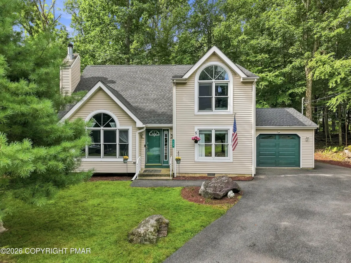 123 Pasquin Drive, East Stroudsburg, PA 18301 - #1