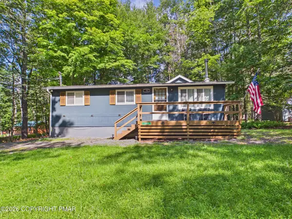 252 Pontiac Path, Pocono Lake, PA 18347