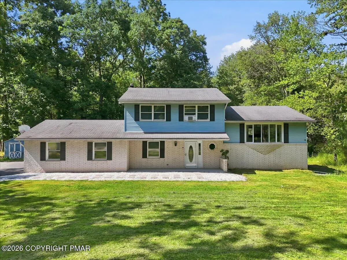 24 Tara Drive, East Stroudsburg, PA 18301 - #1