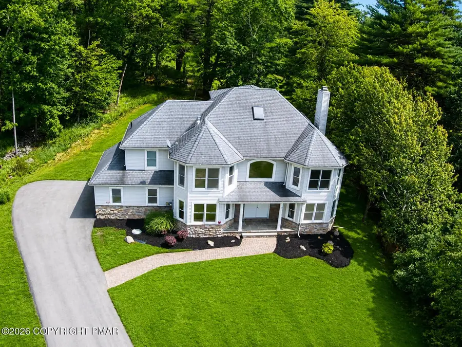 4515 Tee Drive, East Stroudsburg, PA 18302 - #3