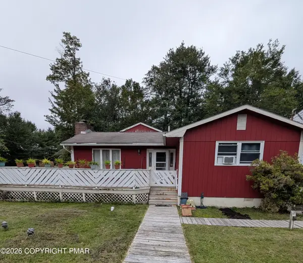 3158 Carobeth Drive, Tobyhanna, PA 18466
