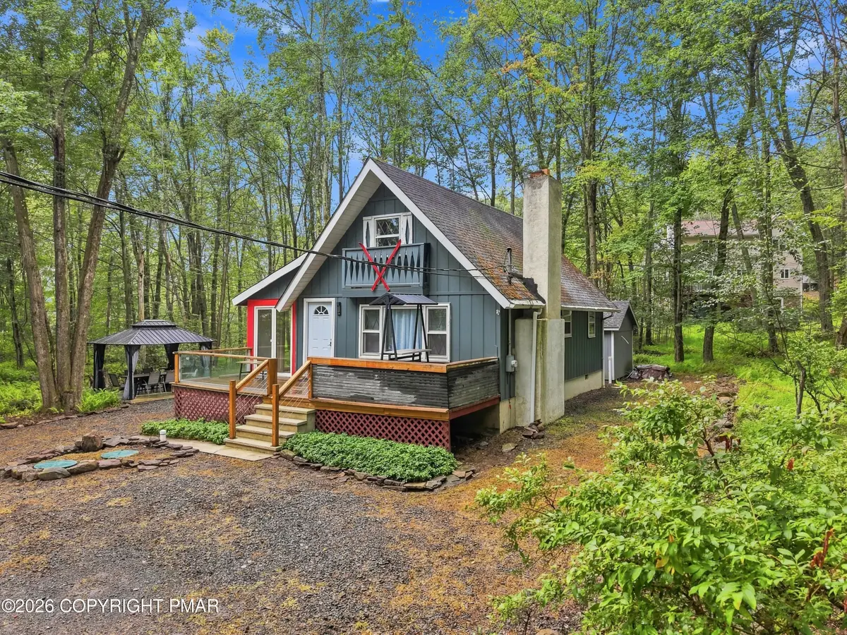 218 Onawa Trail, Pocono Lake, PA 18347 - #1