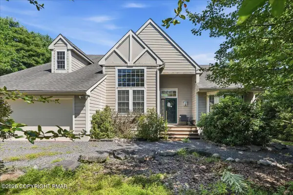 133 Conifer Lane, Pocono Pines, PA 18350