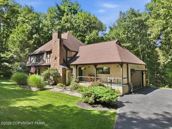 5719 Wildflower Circle, Stroudsburg, PA 18360