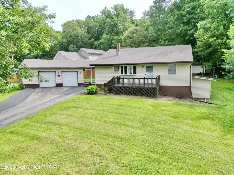 126 Lilac Drive, East Stroudsburg, PA 18301 - #2