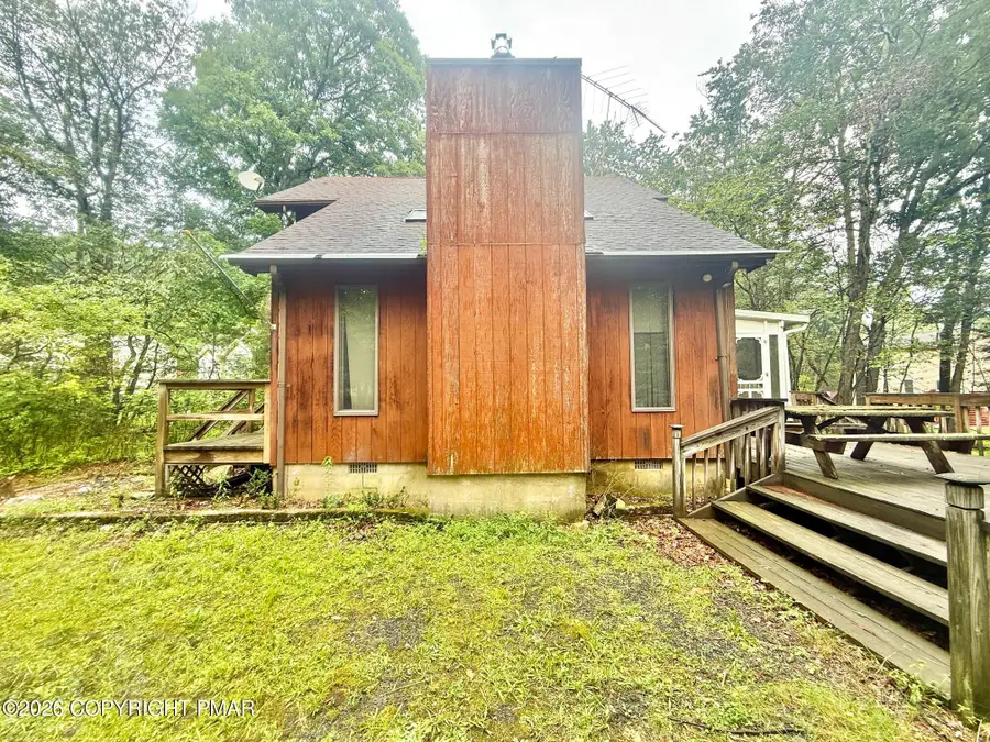 108 Tulip Trail, Tobyhanna, PA 18466 - #2