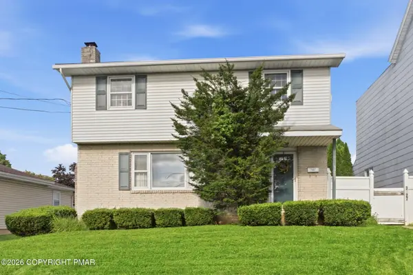 3227 N Hobson Street, Whitehall, PA 18052