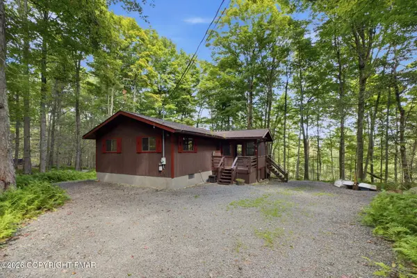 172 L C Larsen Drive, Clifton Township, PA 18424
