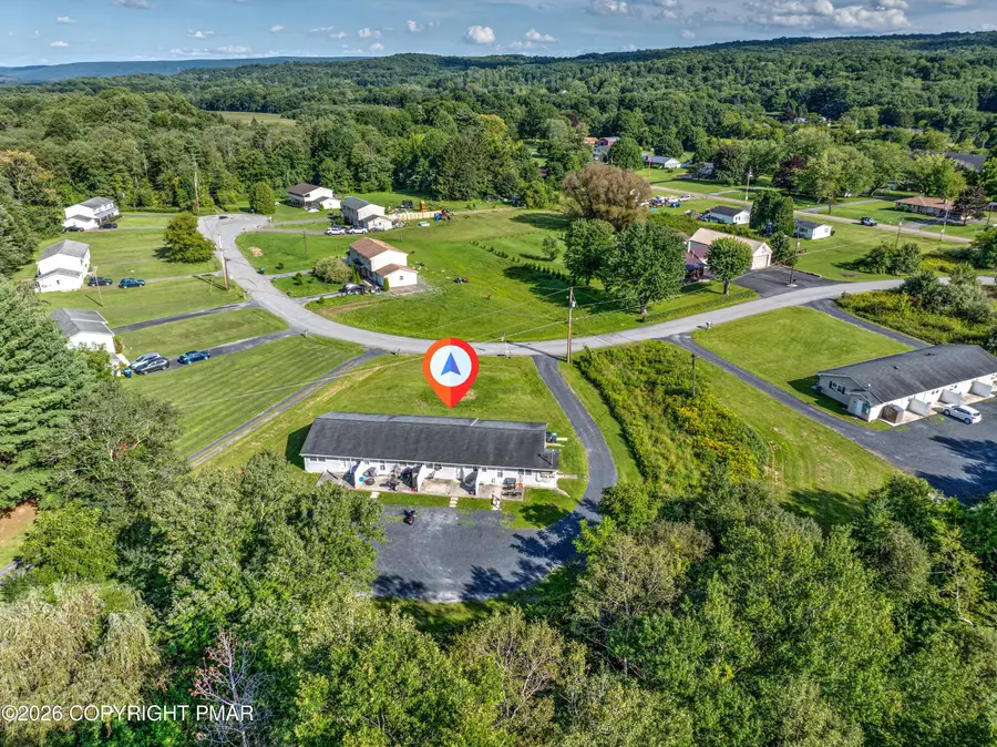 219 Lamplight Drive, Brodheadsville, PA 18322 - #3