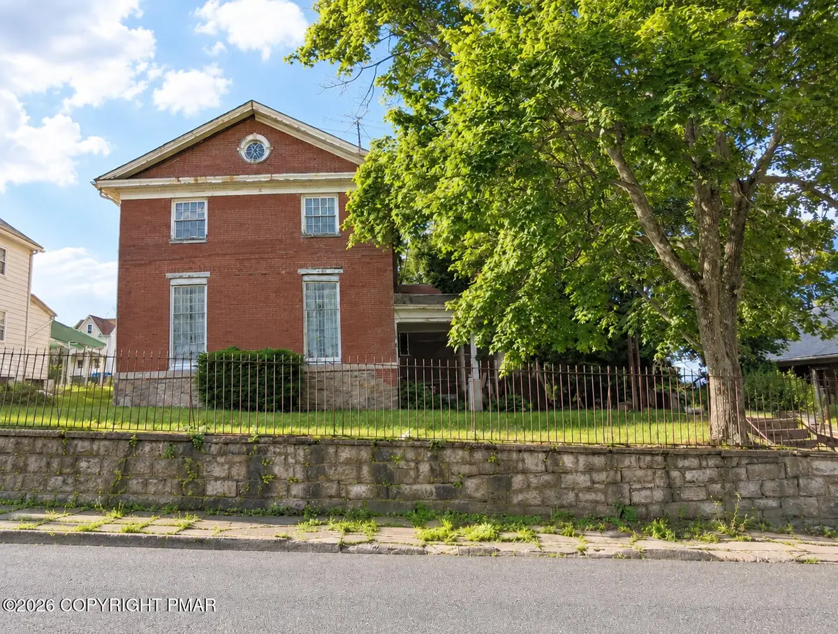 921 Walnut Street, Freeland, PA 18224 - #1