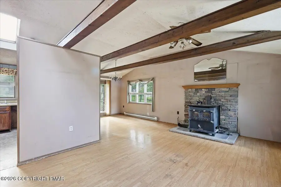 129 Amos Circle, Bushkill, PA 18324 - #2